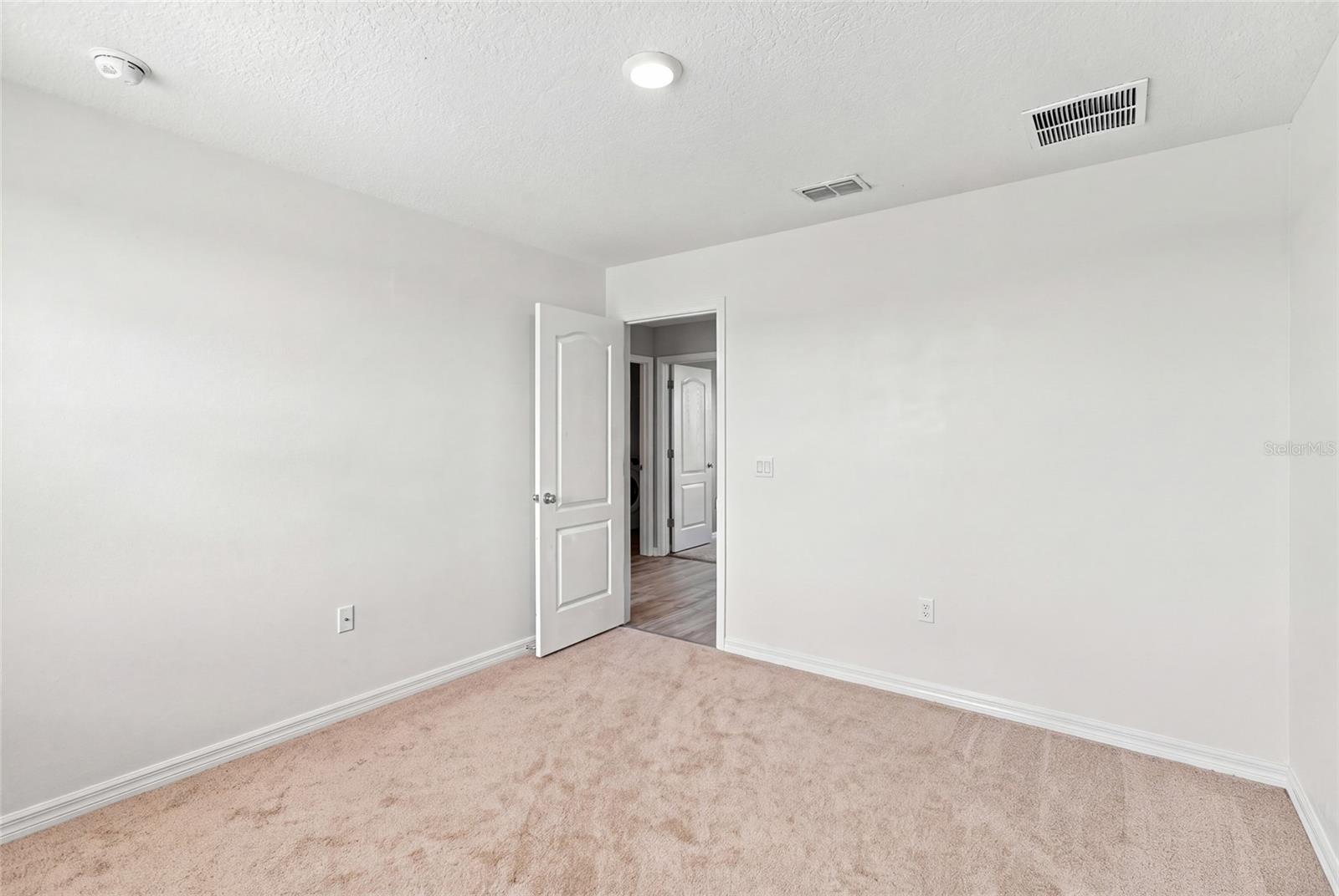7945 OLIVE BROOK DR — photo 27