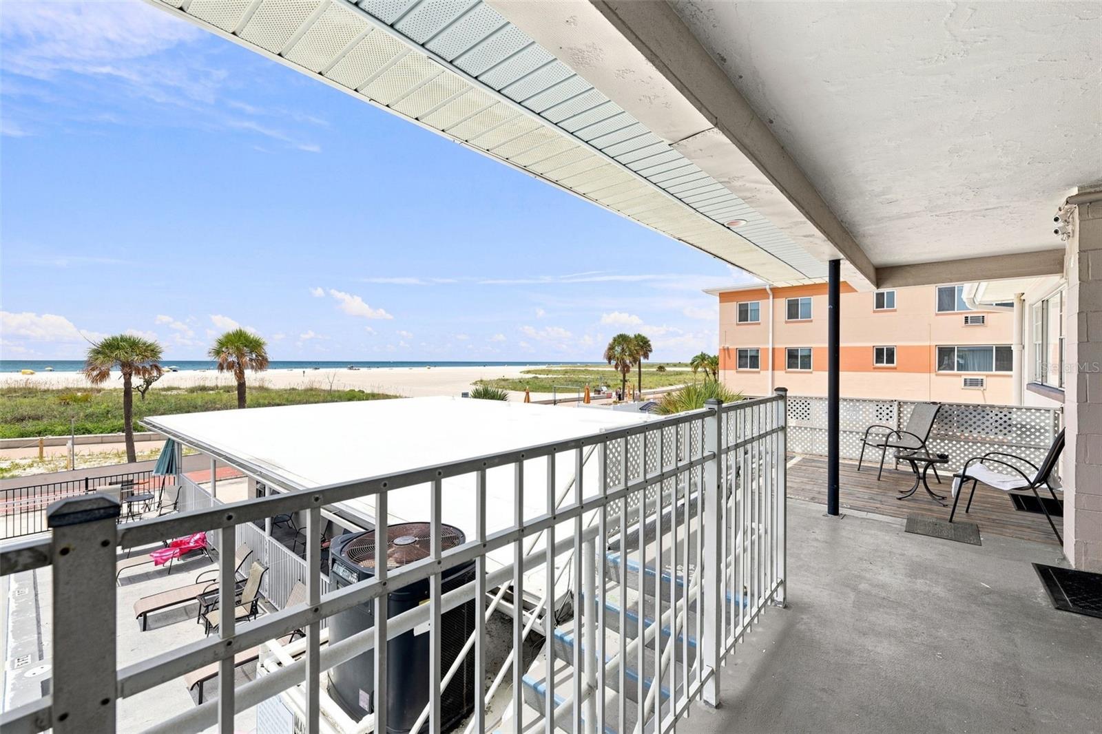 10450 GULF BLVD — photo 14