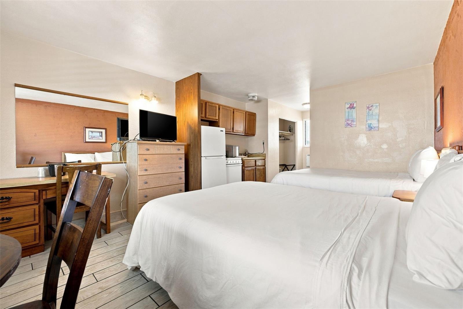 10450 GULF BLVD — photo 29