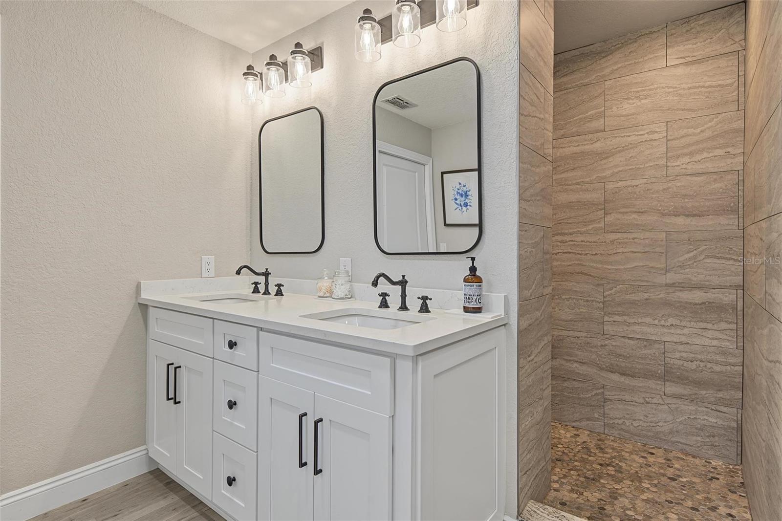 19908 JODI DR — photo 22