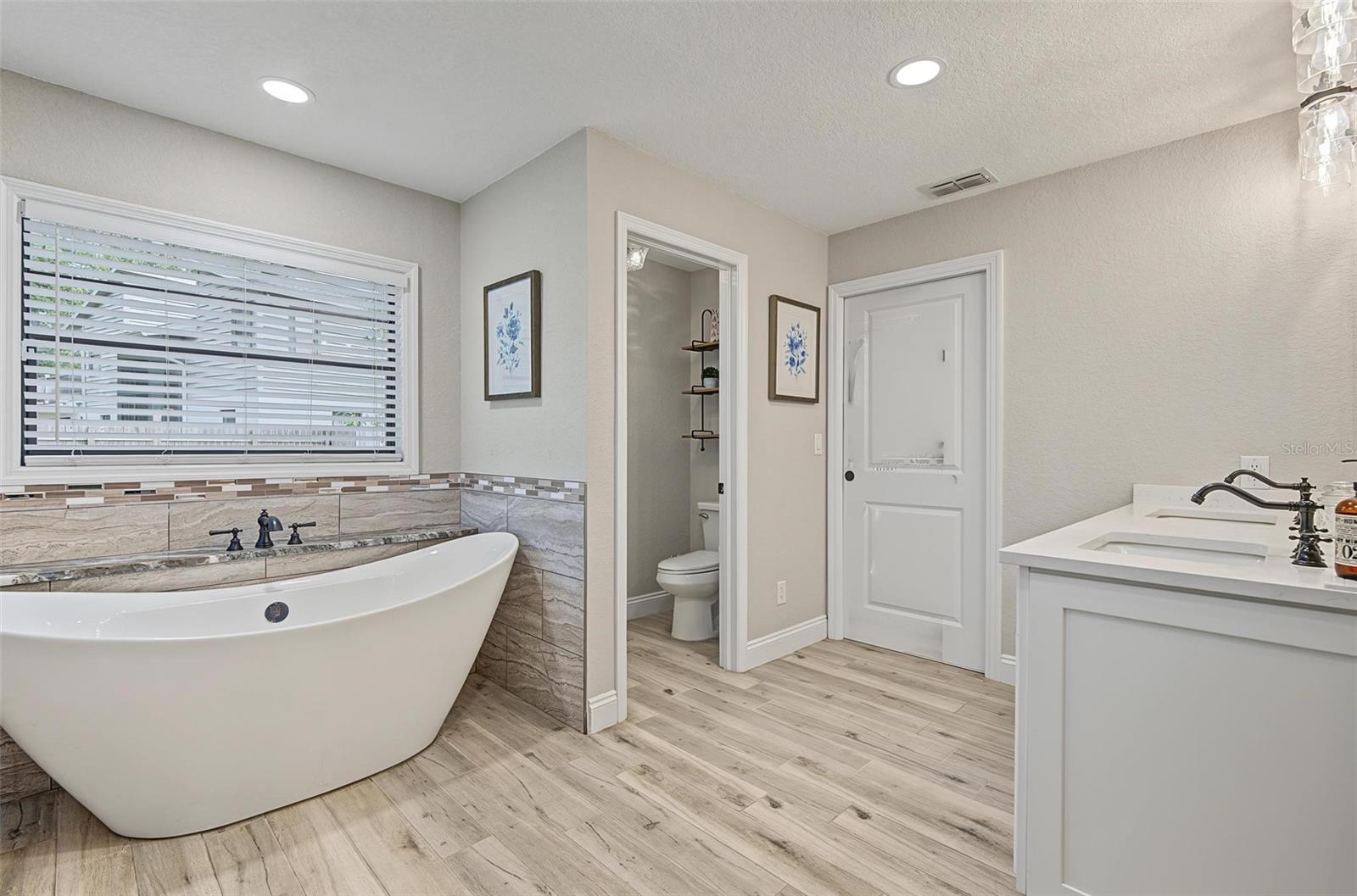 19908 JODI DR — photo 21