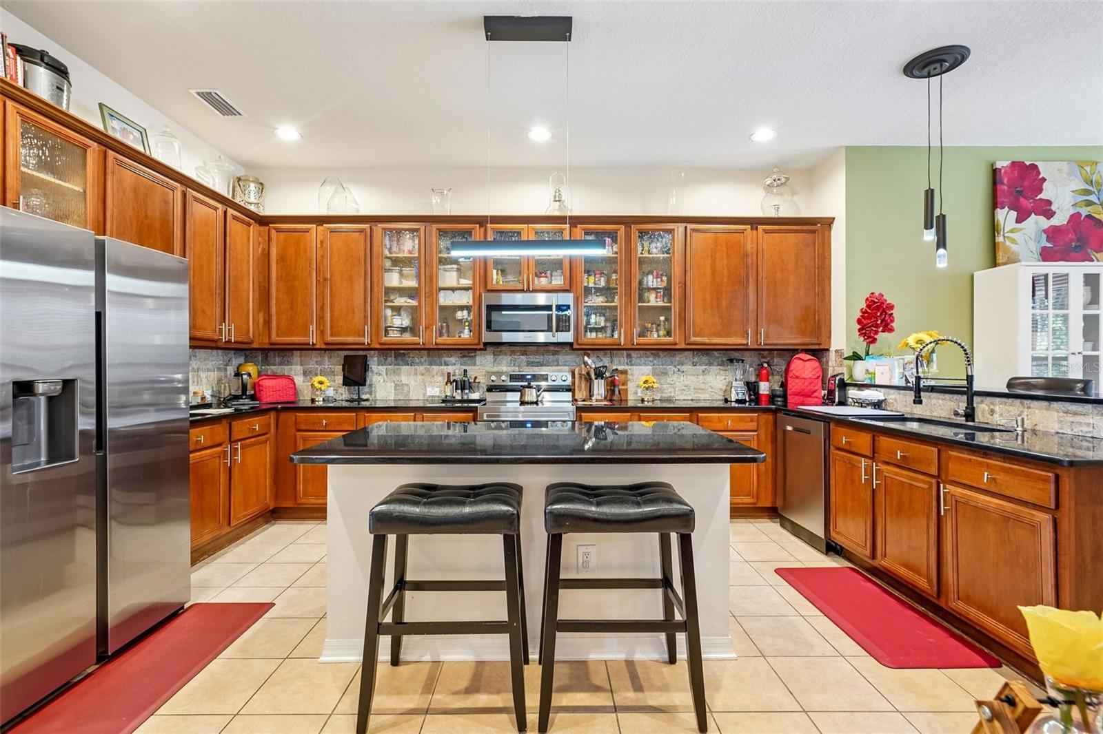 7404 AMBLESIDE DR — photo 9