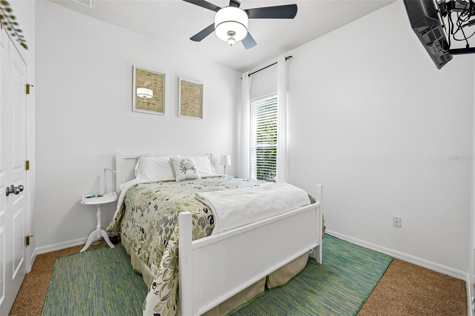 7404 AMBLESIDE DR — photo 24