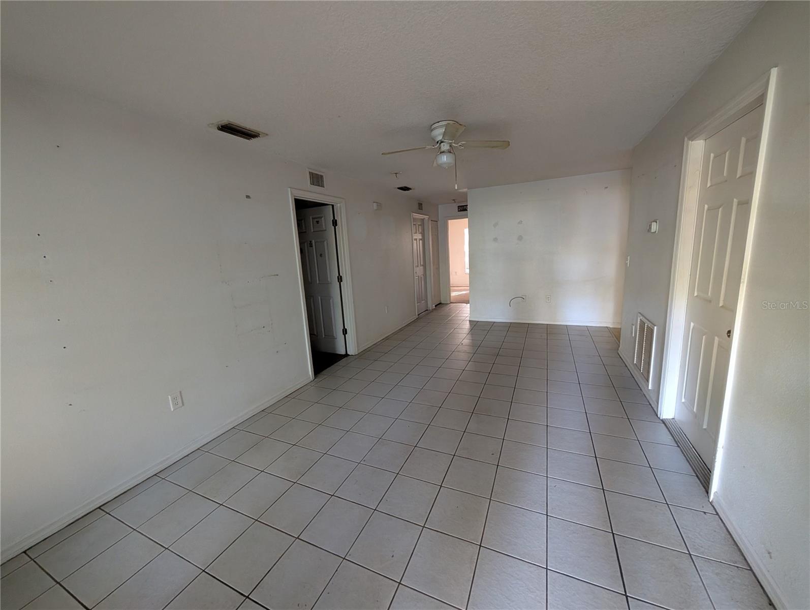 3510 CENTRAL AVE — photo 3
