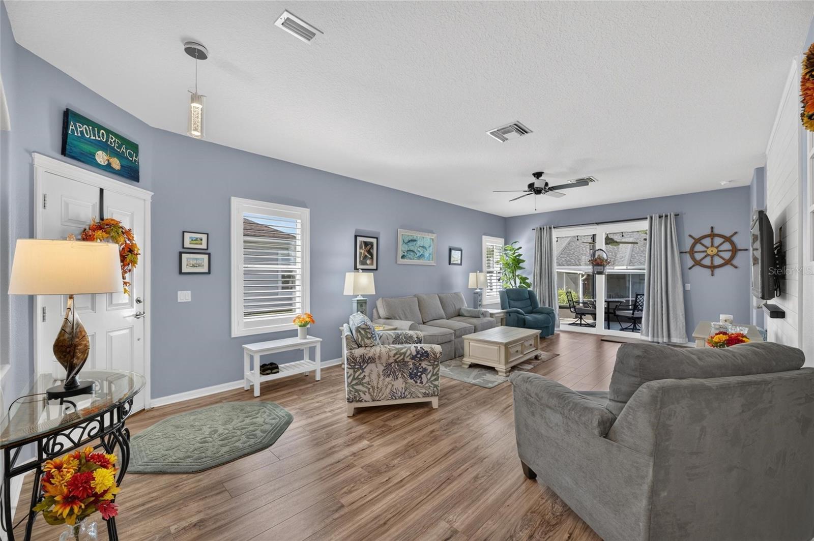 6817 SURREY OAK DR — photo 20
