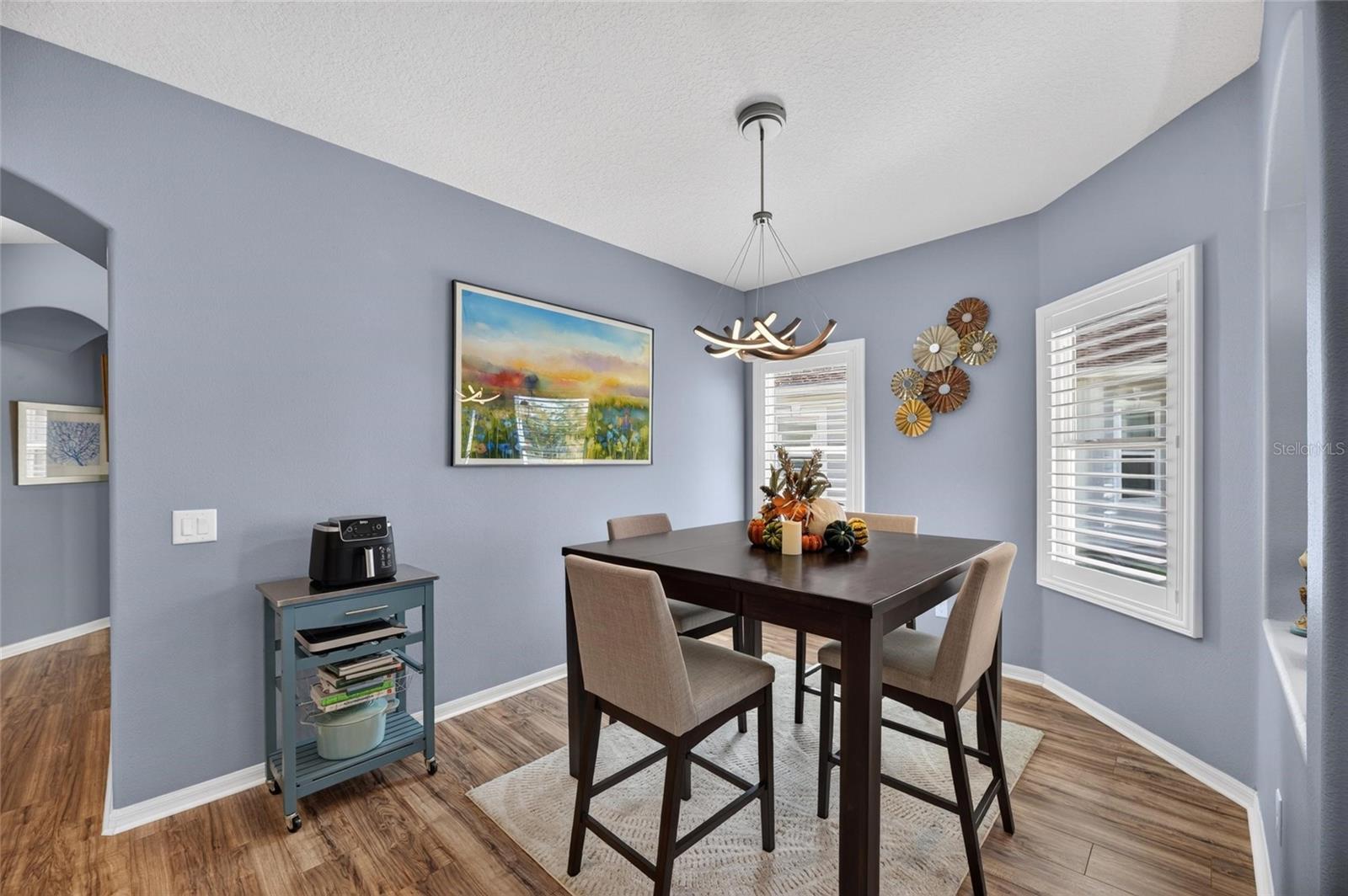 6817 SURREY OAK DR — photo 8