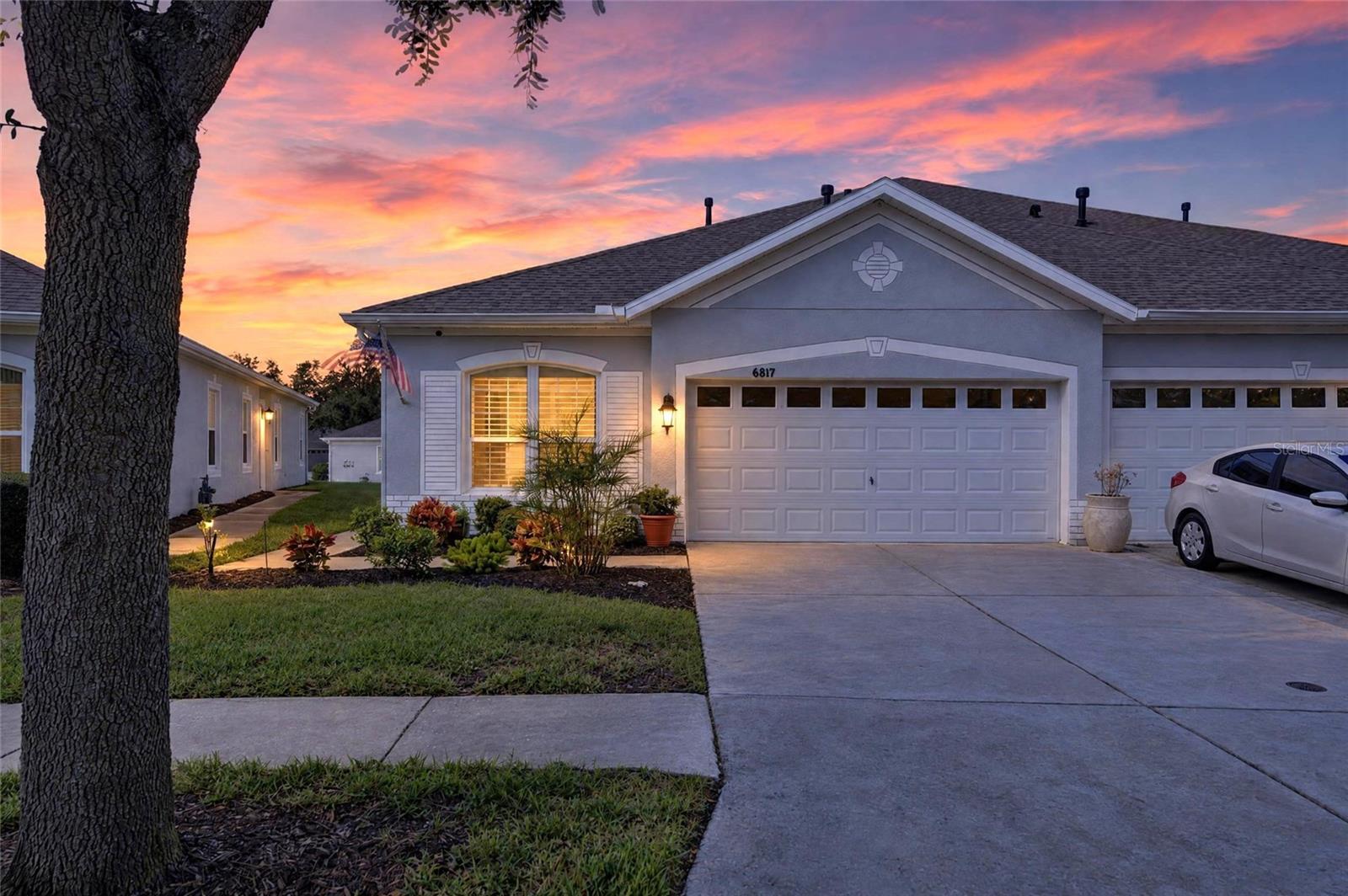 6817 SURREY OAK DR — photo 3