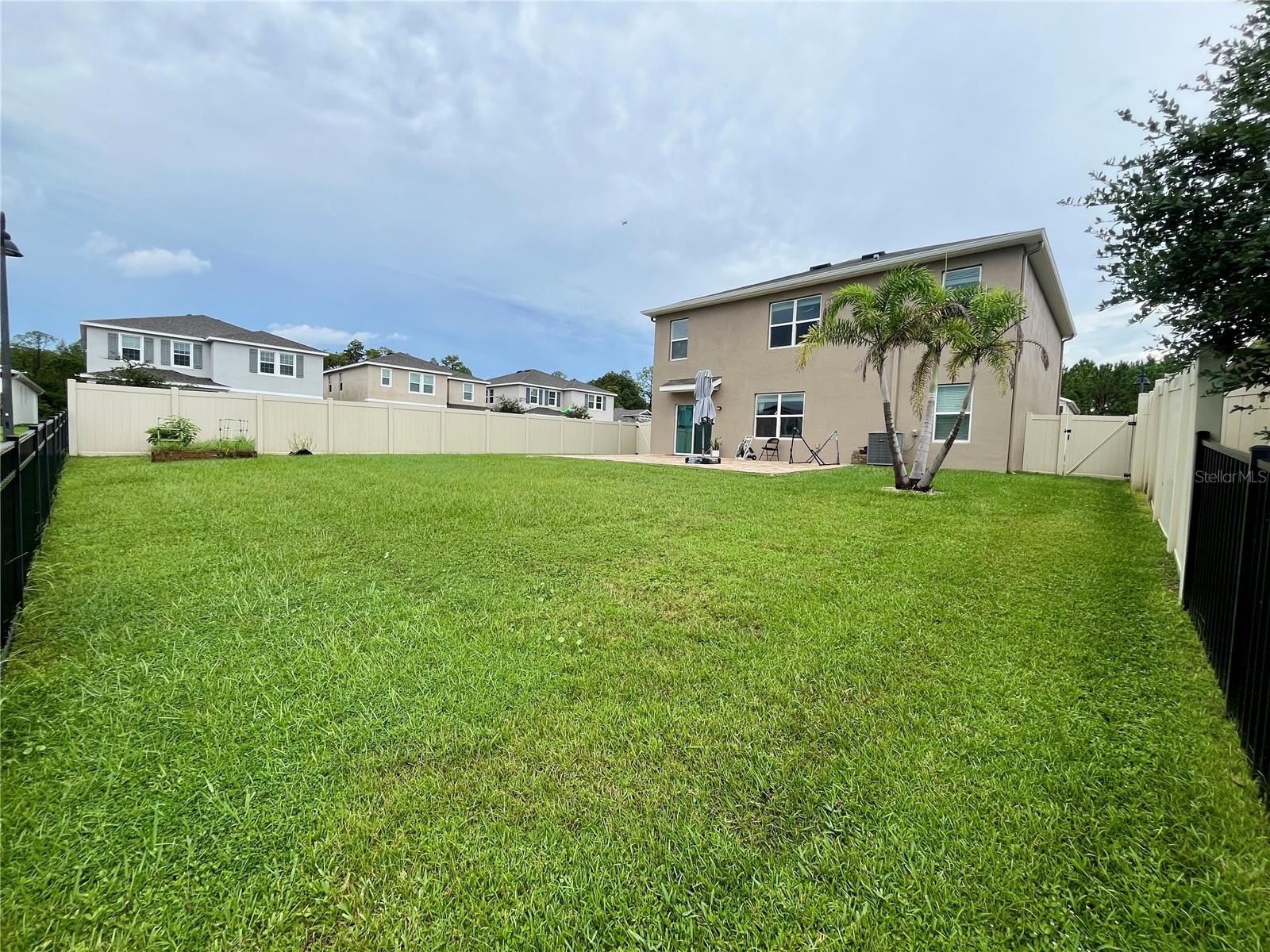15450 BLACK PEPPER LN — photo 16