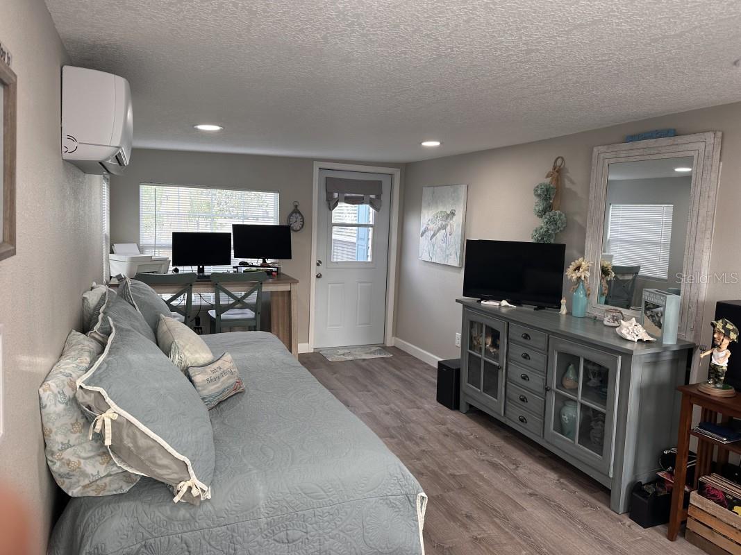 122 W SAINT ANNES CIR — photo 10