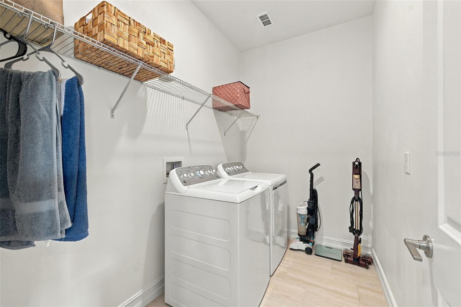 5127 SAN MARTINO DR — photo 23