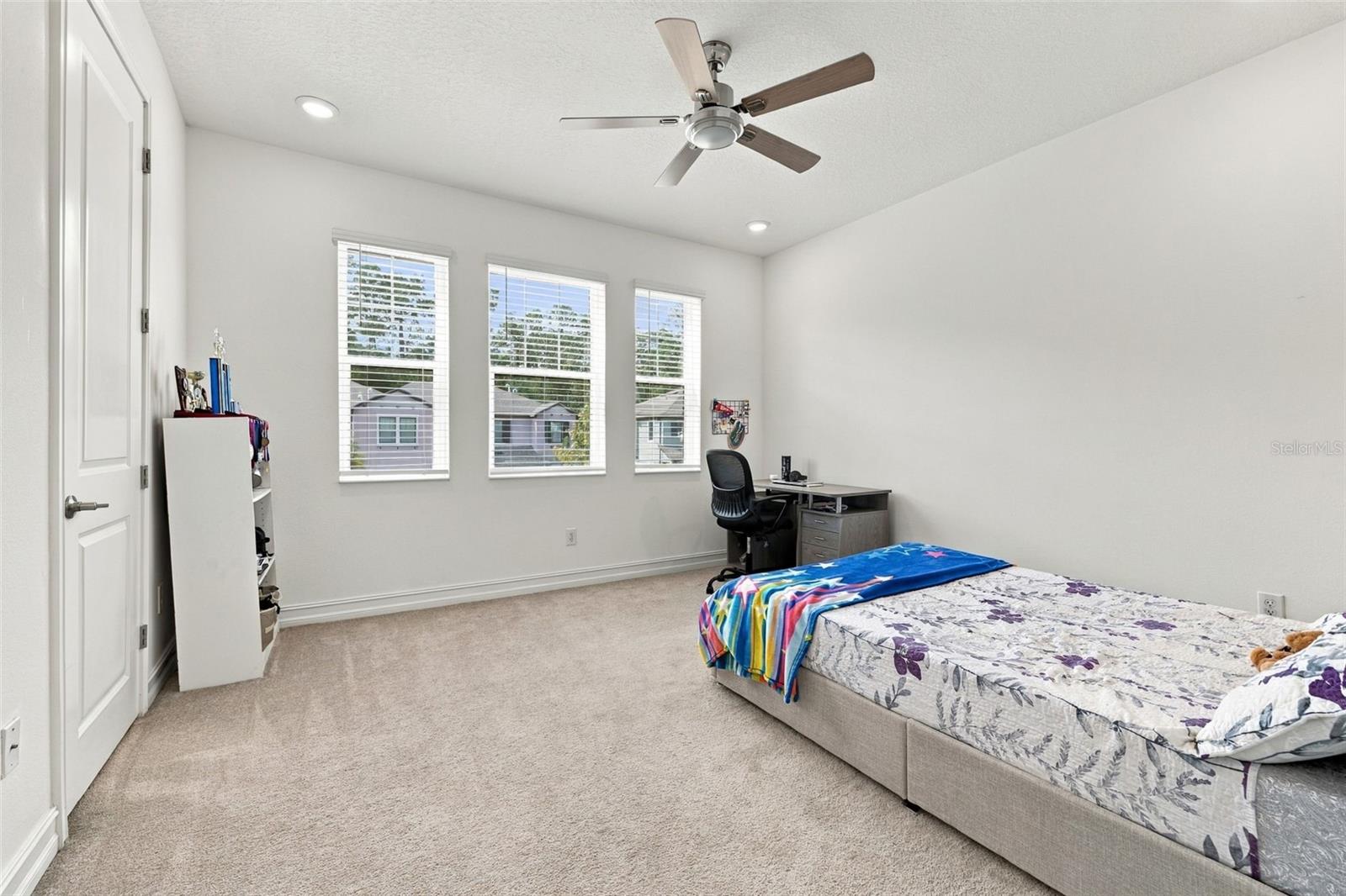 5127 SAN MARTINO DR — photo 21