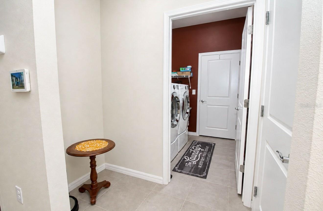 1143 PIPESTONE PL — photo 27