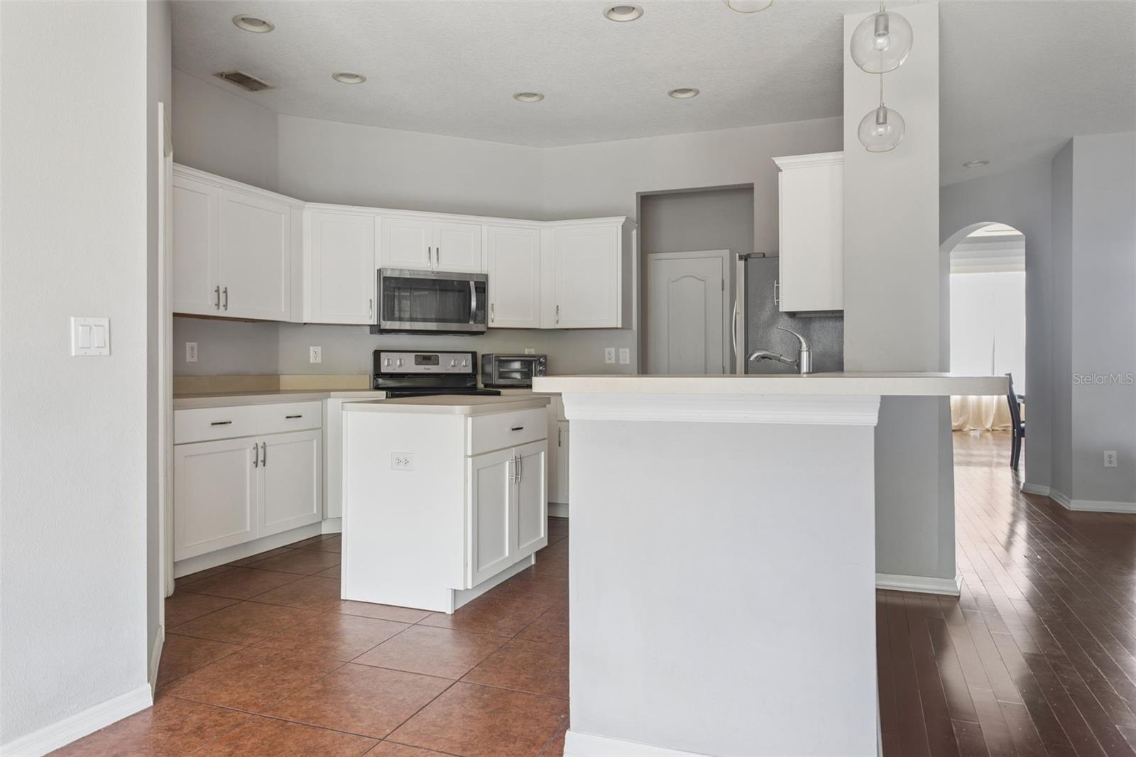 5727 GOLDEN OWL LOOP — photo 8