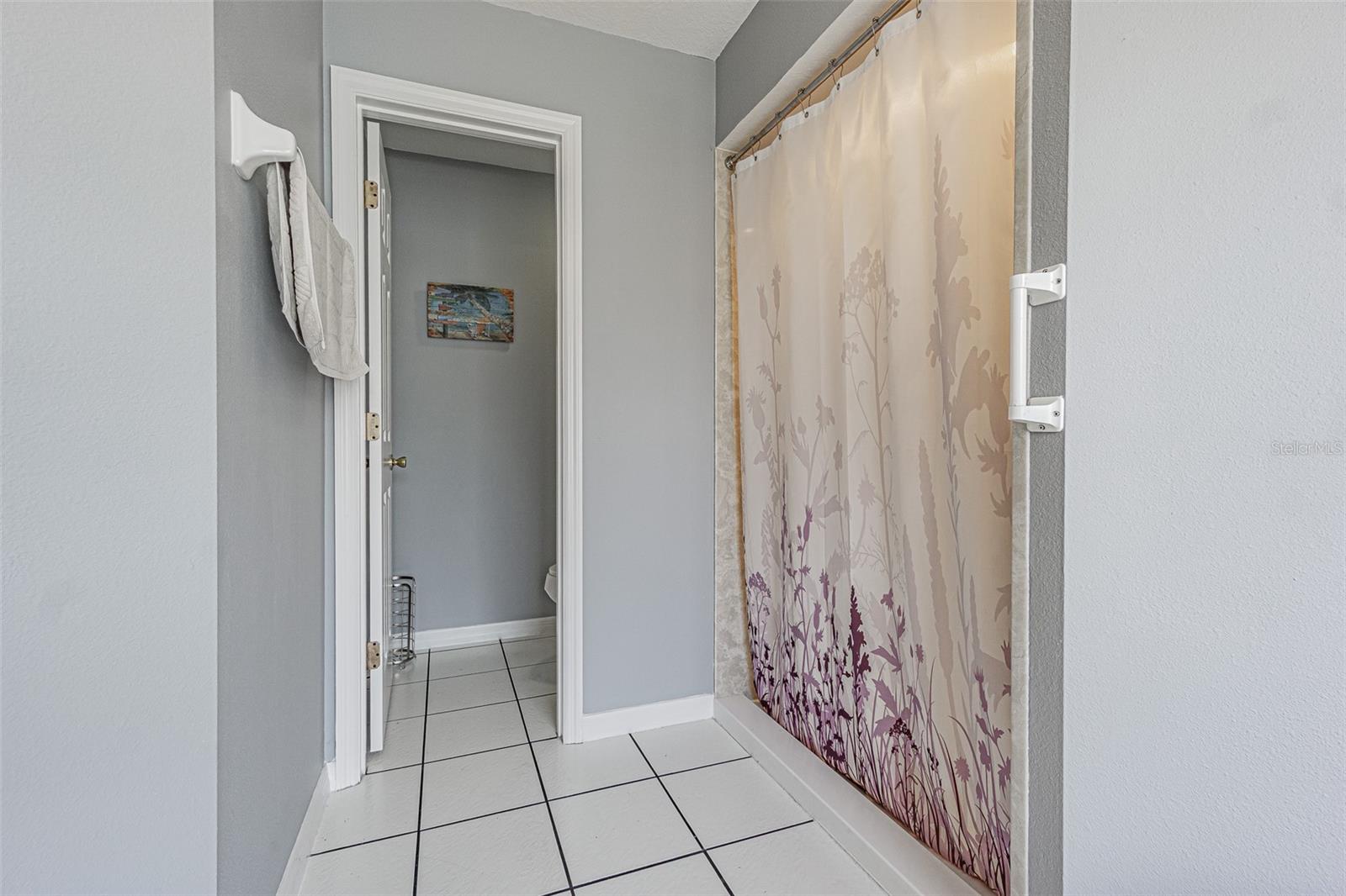 10829 MOSHIE LN — photo 15