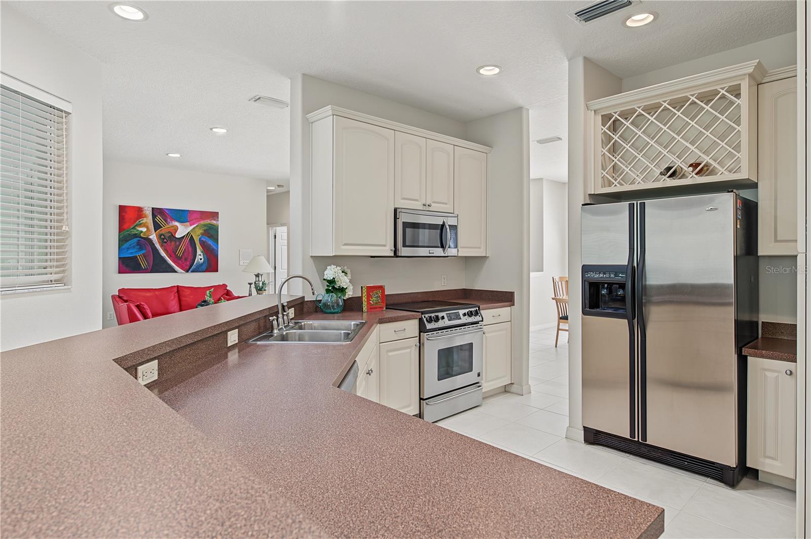 915 LAKE THOMAS LN — photo 19
