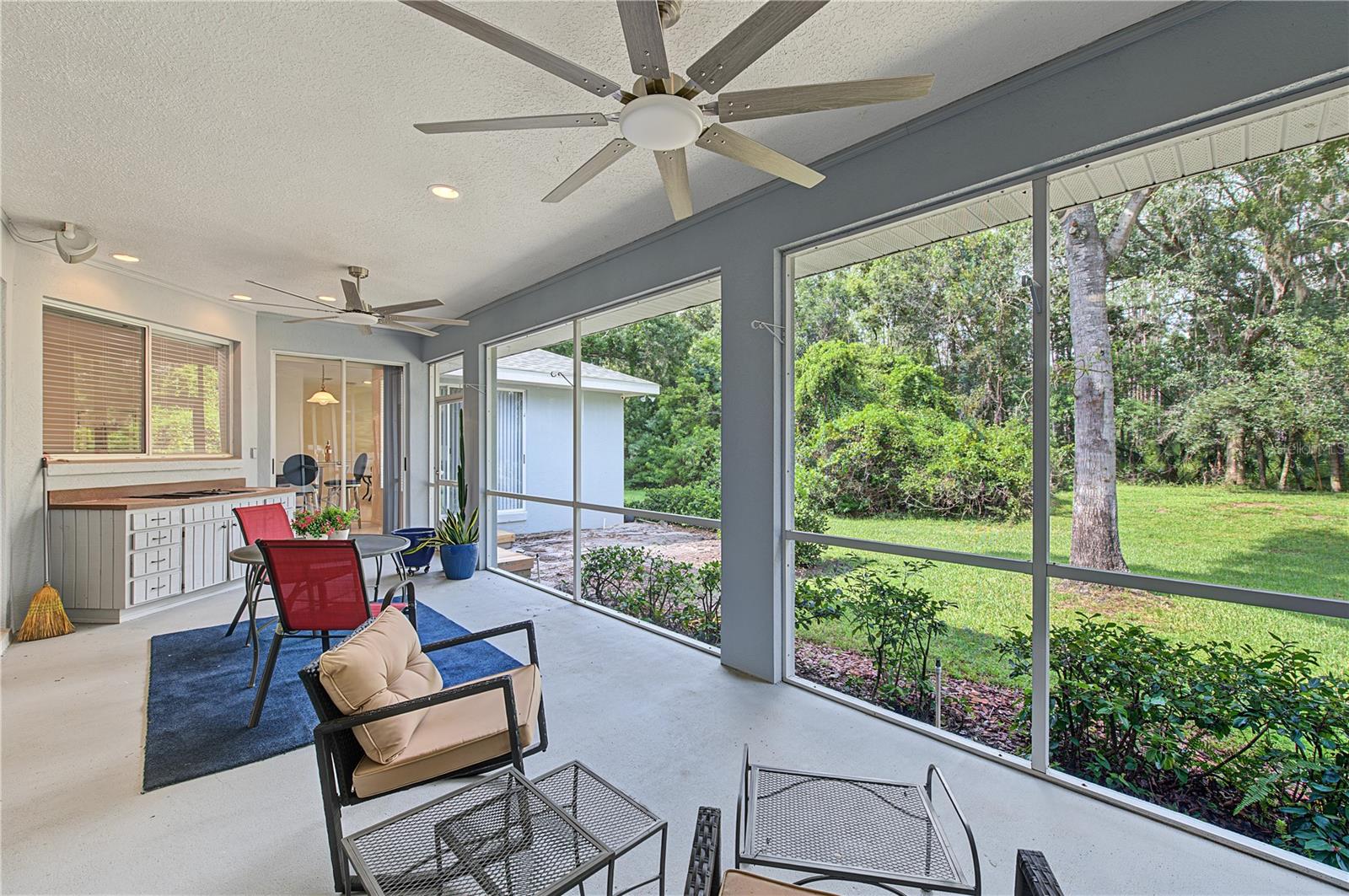 915 LAKE THOMAS LN — photo 37