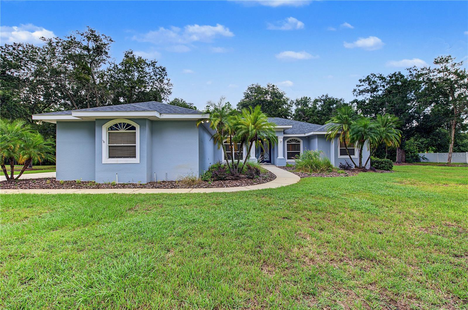 915 LAKE THOMAS LN — photo 43