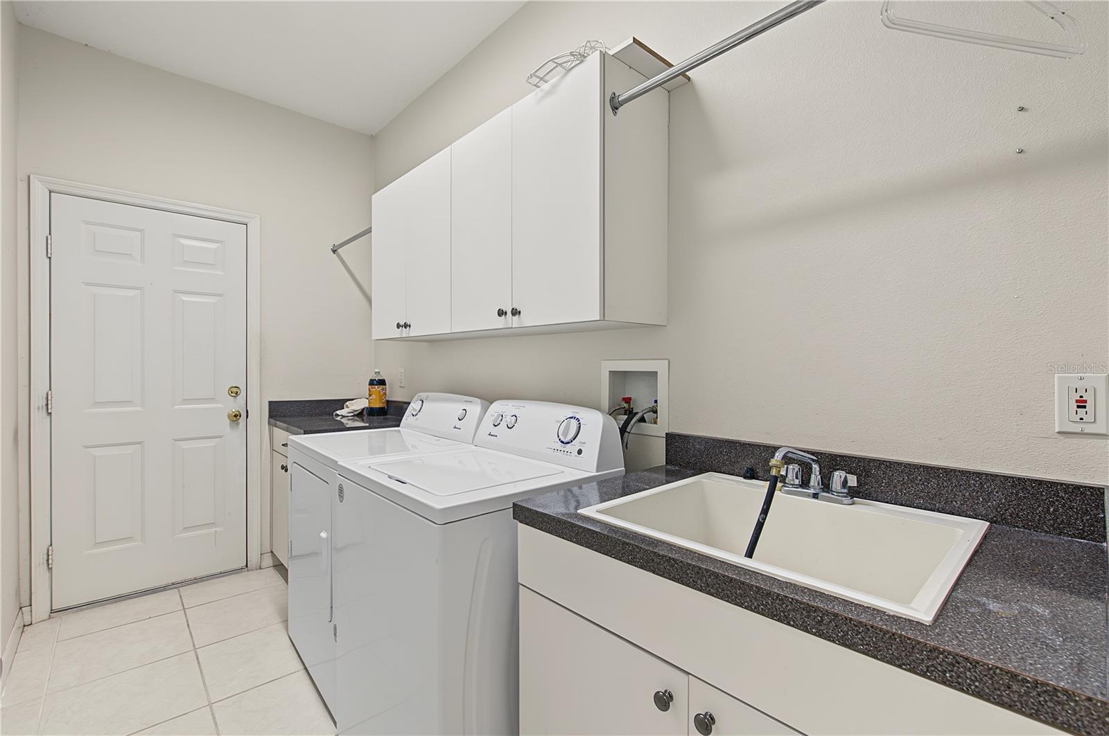 915 LAKE THOMAS LN — photo 38