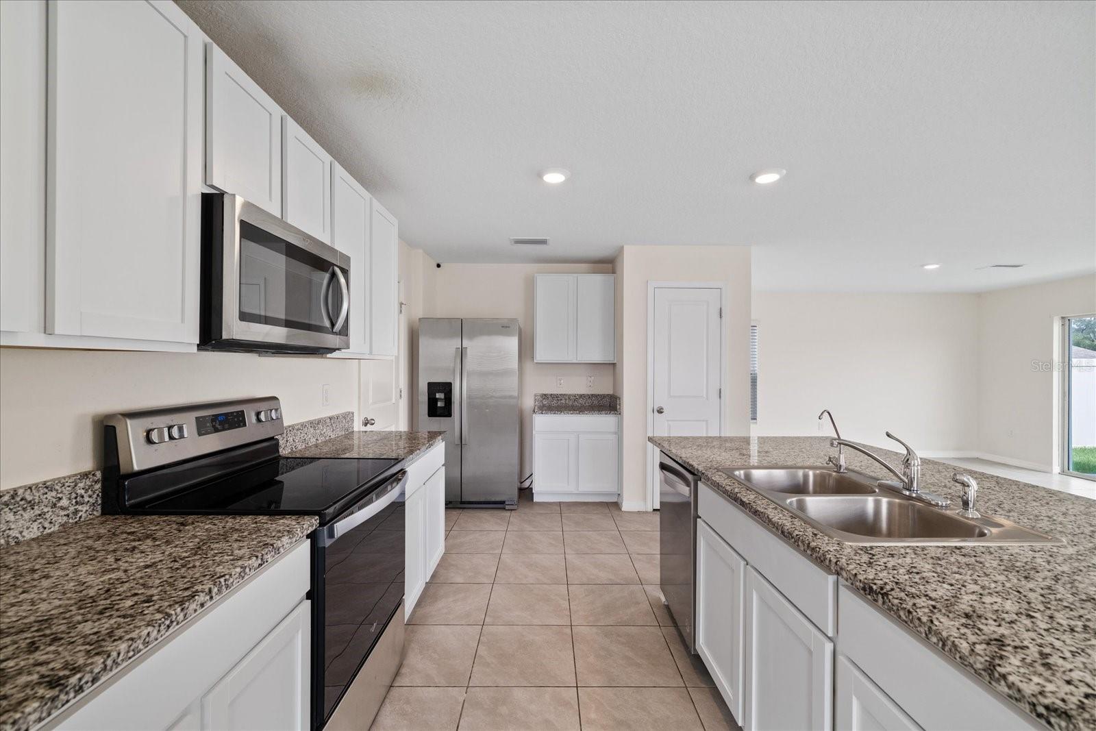 4568 SAND DOLLAR WAY — photo 8
