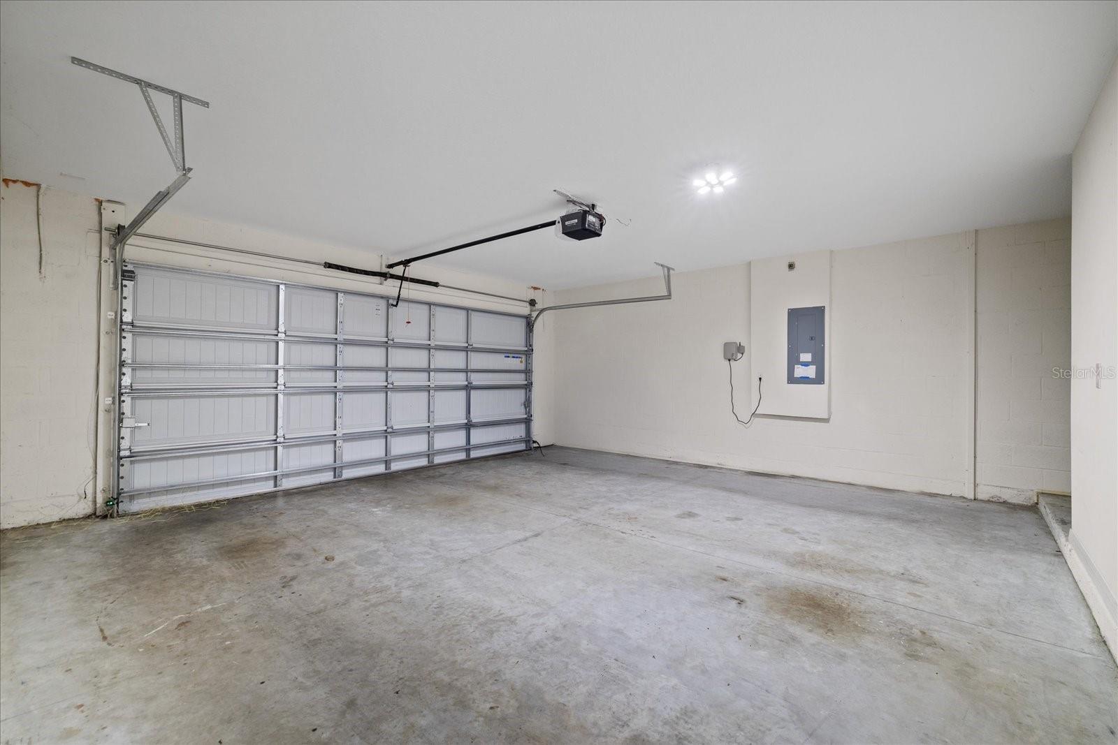 4568 SAND DOLLAR WAY — photo 30
