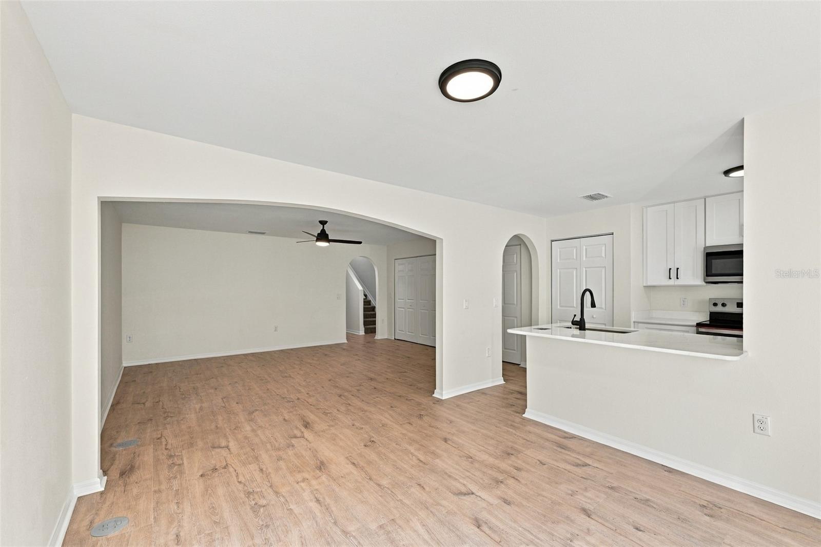 9951 ASHBURN LAKE DR — photo 13