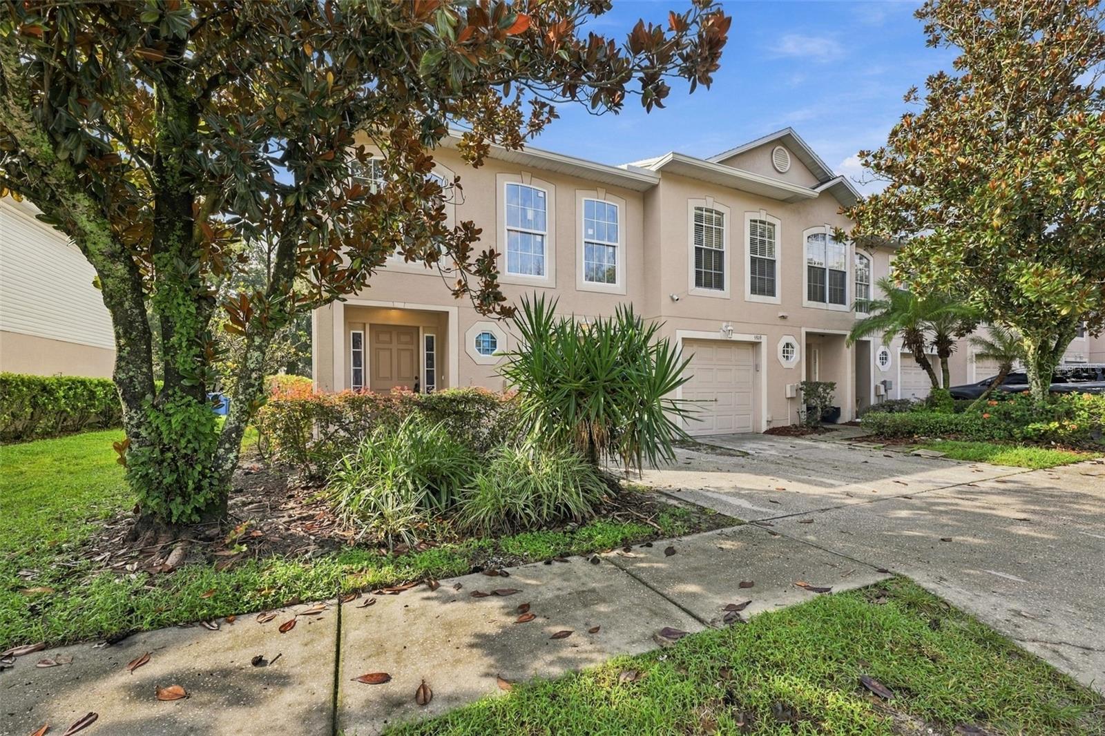 9951 ASHBURN LAKE DR — photo 2