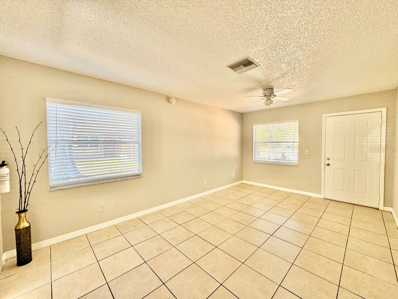 625 WILDWOOD WAY — photo 5