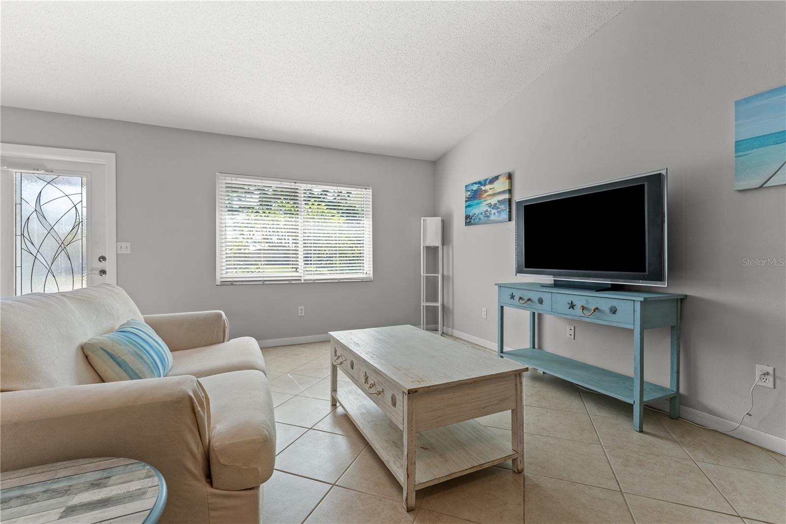 424 CARMEL RD — photo 9