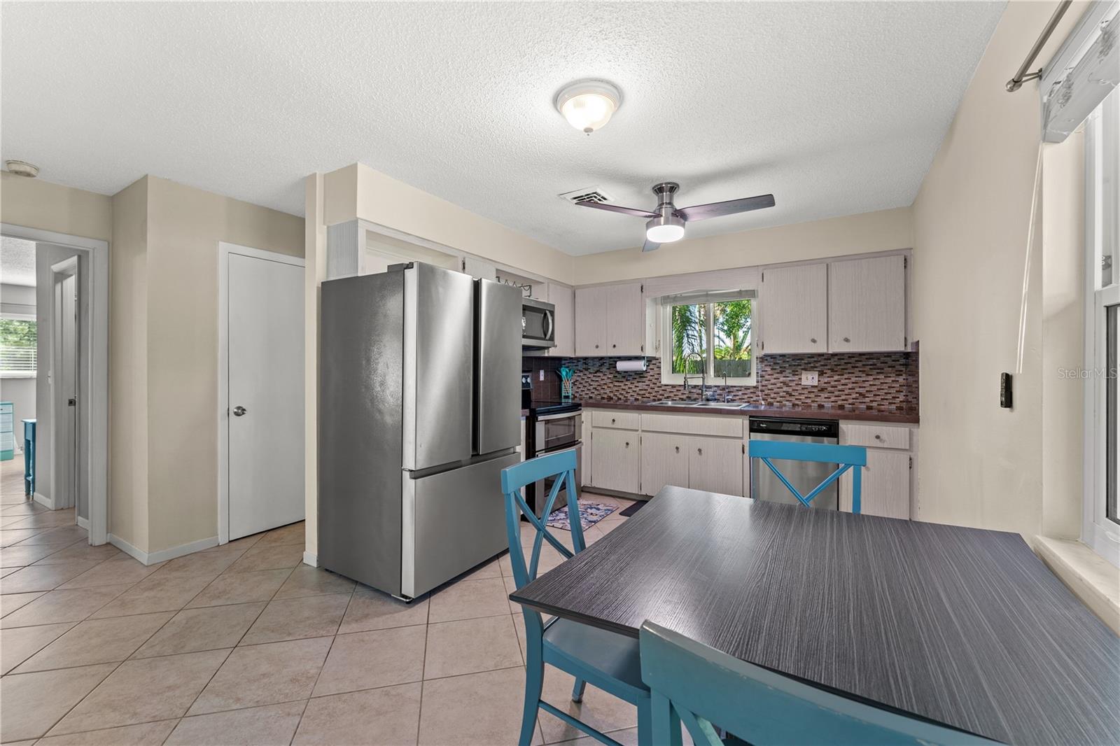 424 CARMEL RD — photo 18