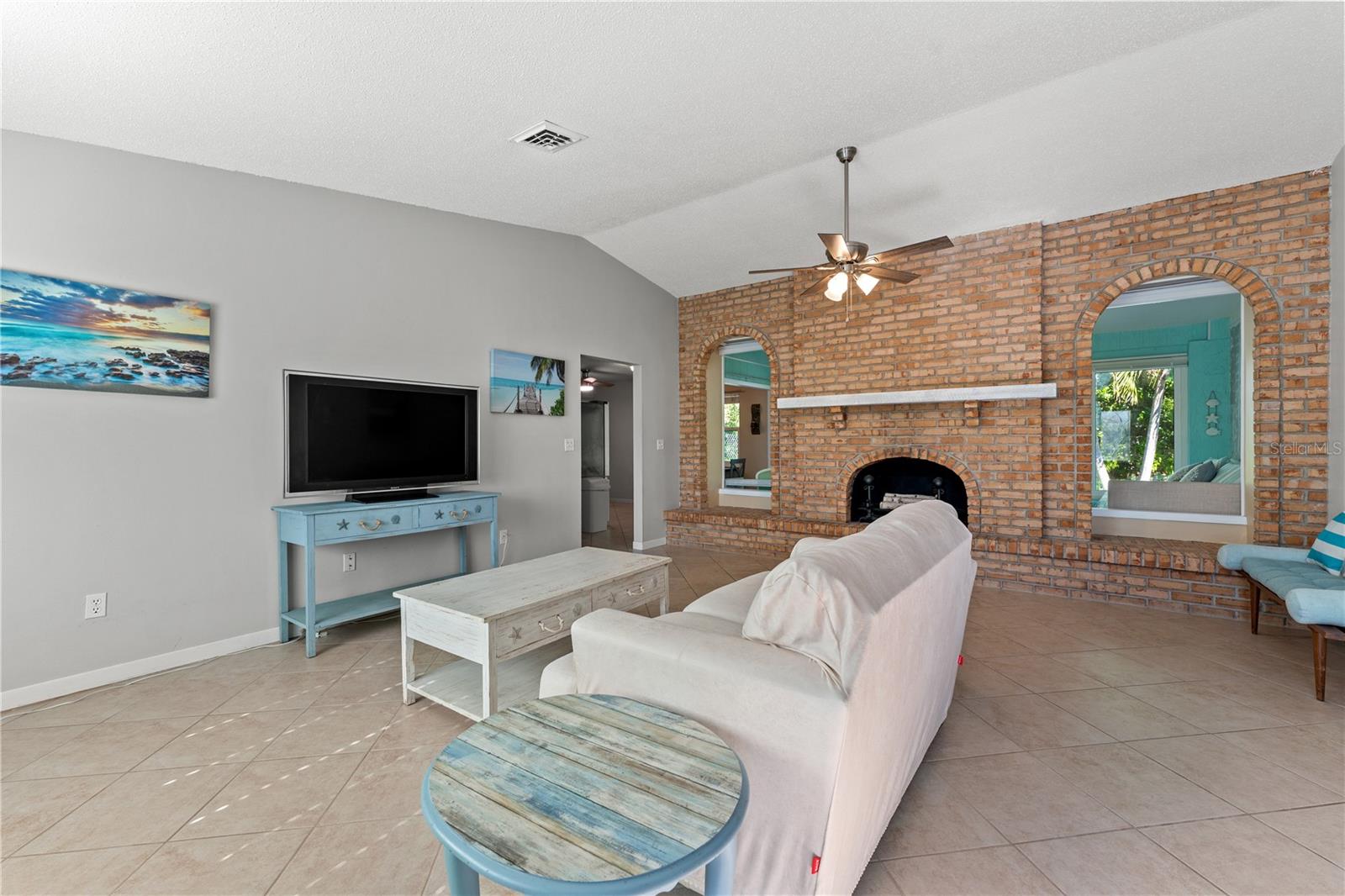 424 CARMEL RD — photo 5