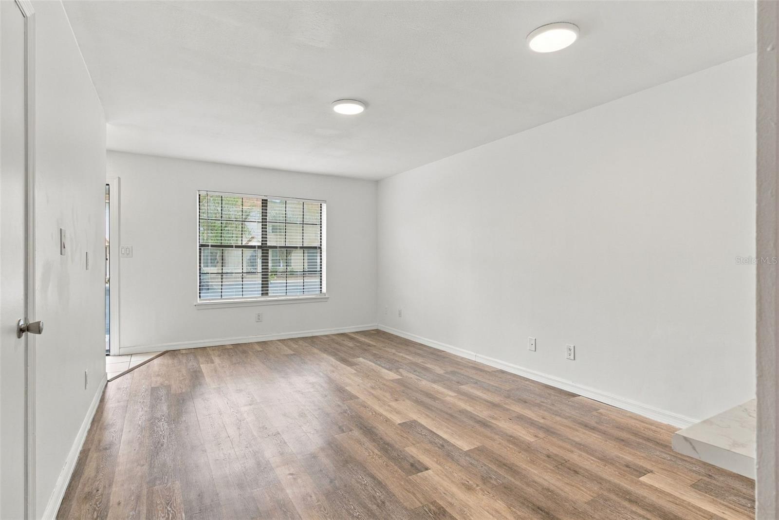 2302 MAKI RD #37 — photo 6