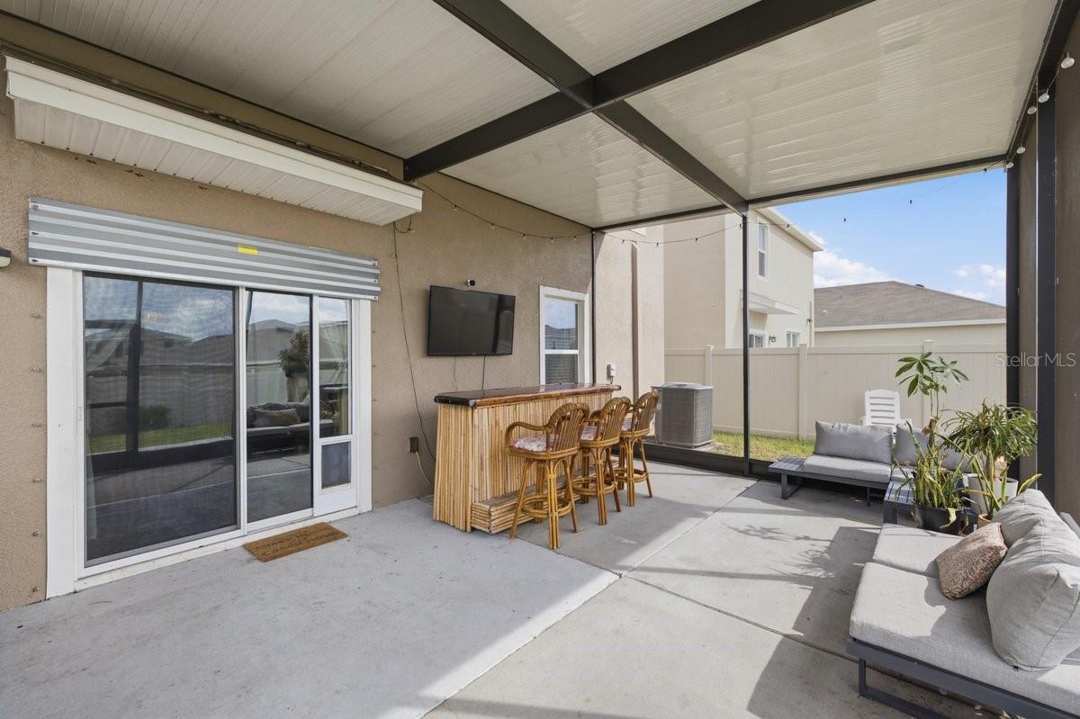 17063 OVAL RUM DR — photo 10