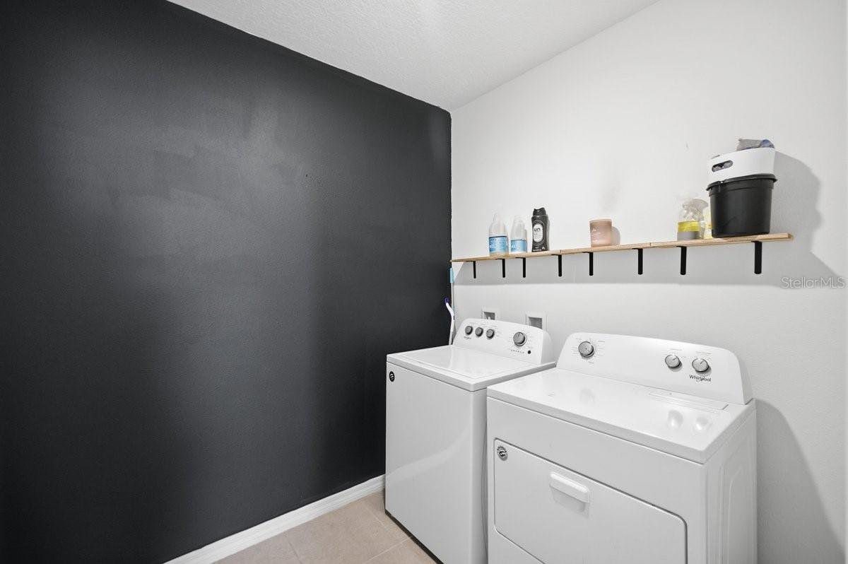 17063 OVAL RUM DR — photo 23