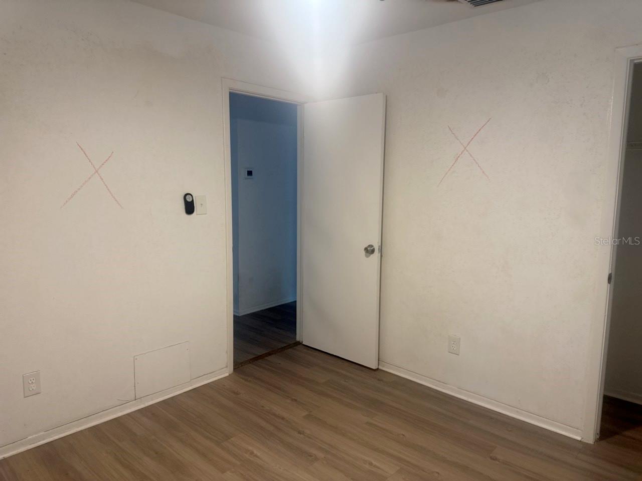 6199 59TH PL N — photo 11