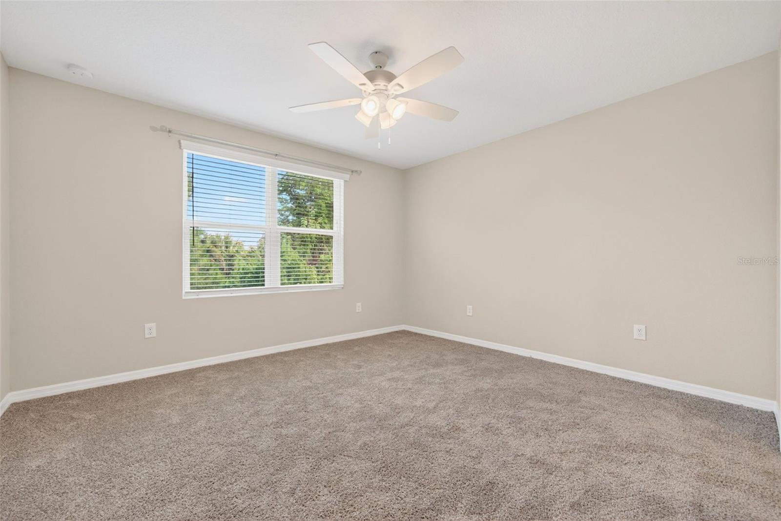 6425 FAIRMONT LN — photo 36