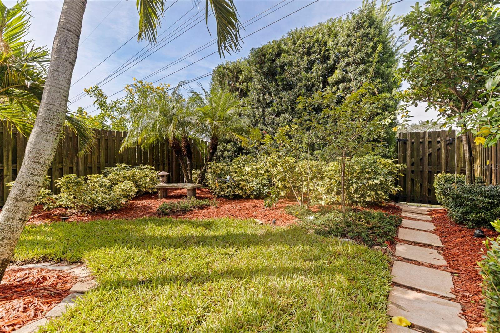 3022 PEPPERWOOD LN W — photo 31