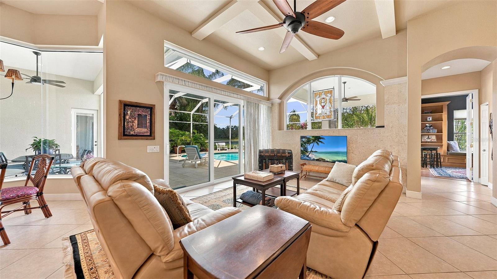 7325 CHATSWORTH CT — photo 18