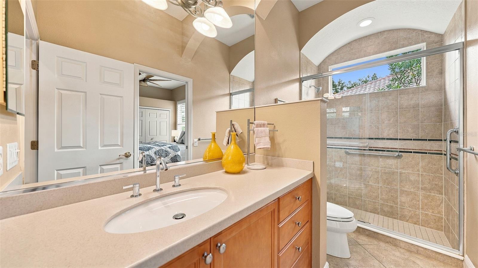 7325 CHATSWORTH CT — photo 30