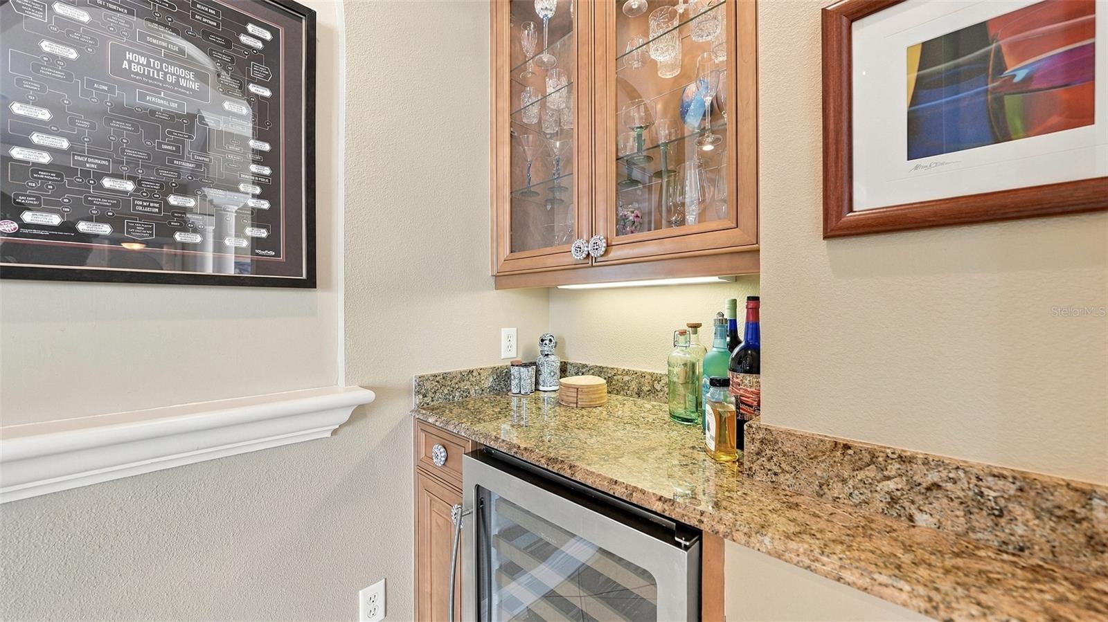 7325 CHATSWORTH CT — photo 15