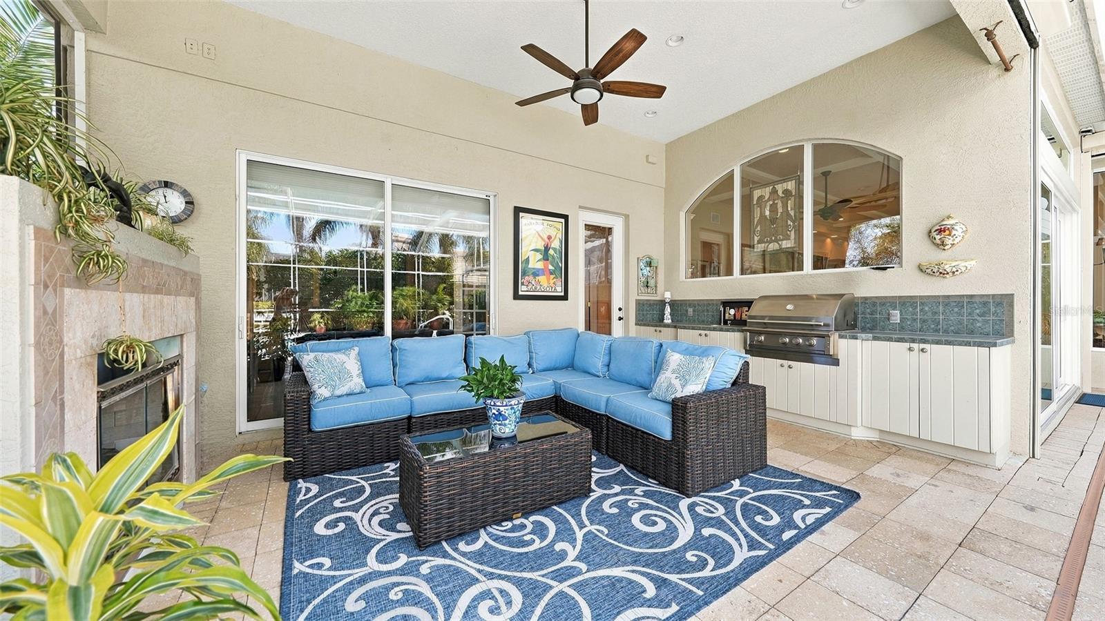 7325 CHATSWORTH CT — photo 37