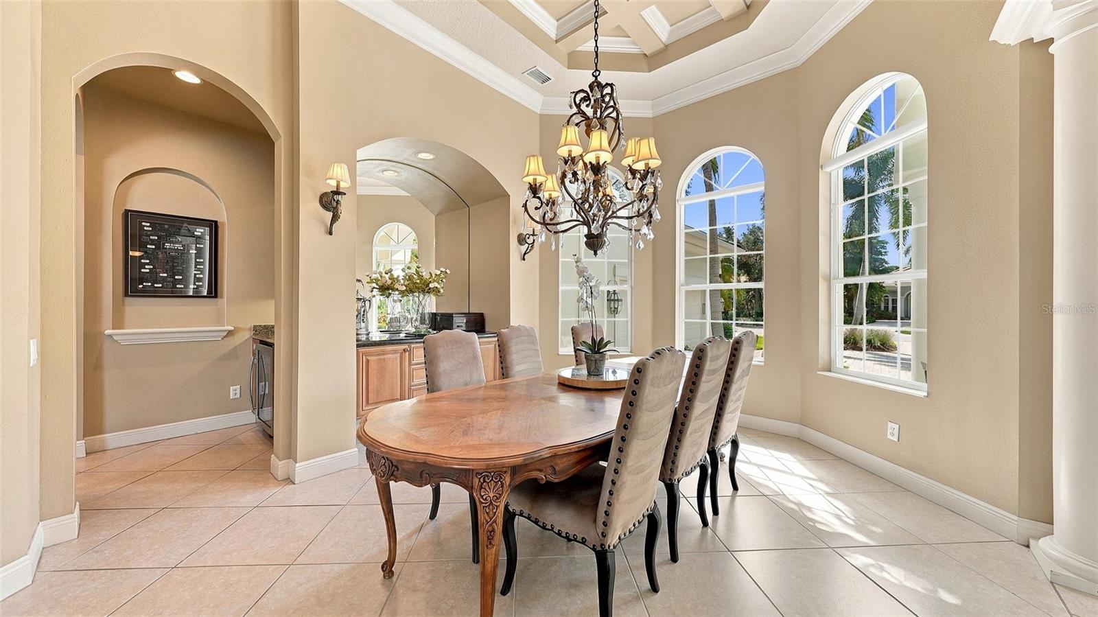 7325 CHATSWORTH CT — photo 8