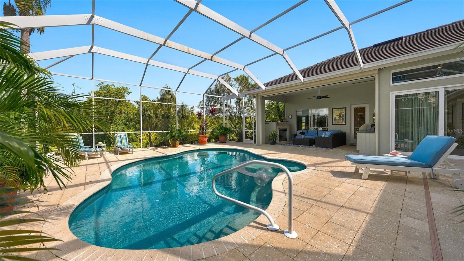 7325 CHATSWORTH CT — photo 43