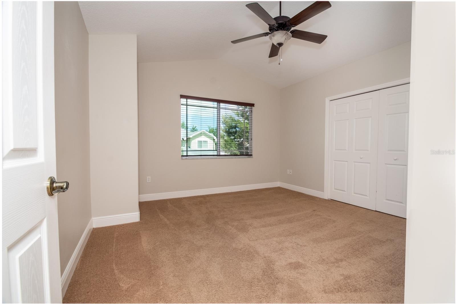 403 HARBOR RIDGE DR — photo 17