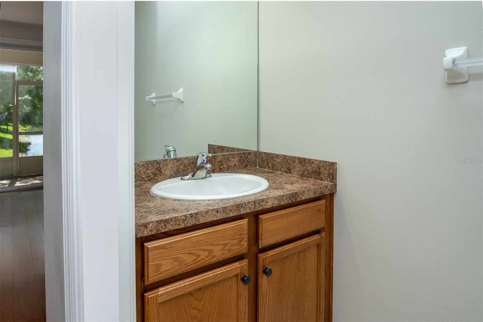 403 HARBOR RIDGE DR — photo 26