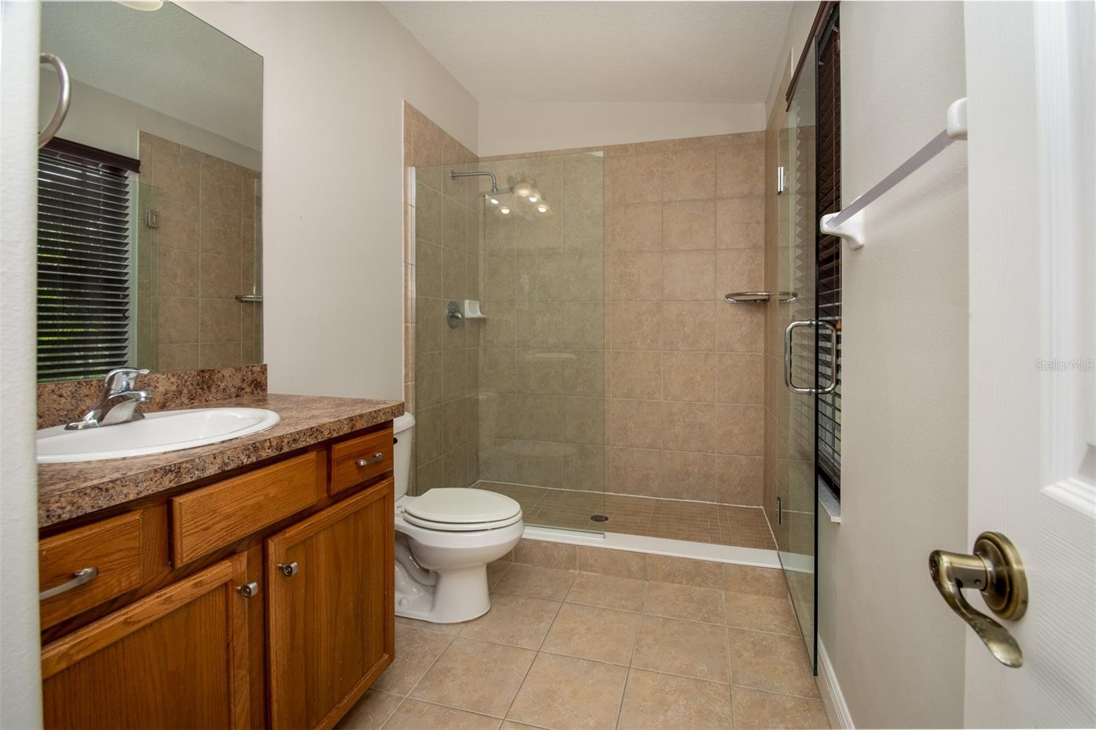 403 HARBOR RIDGE DR — photo 10