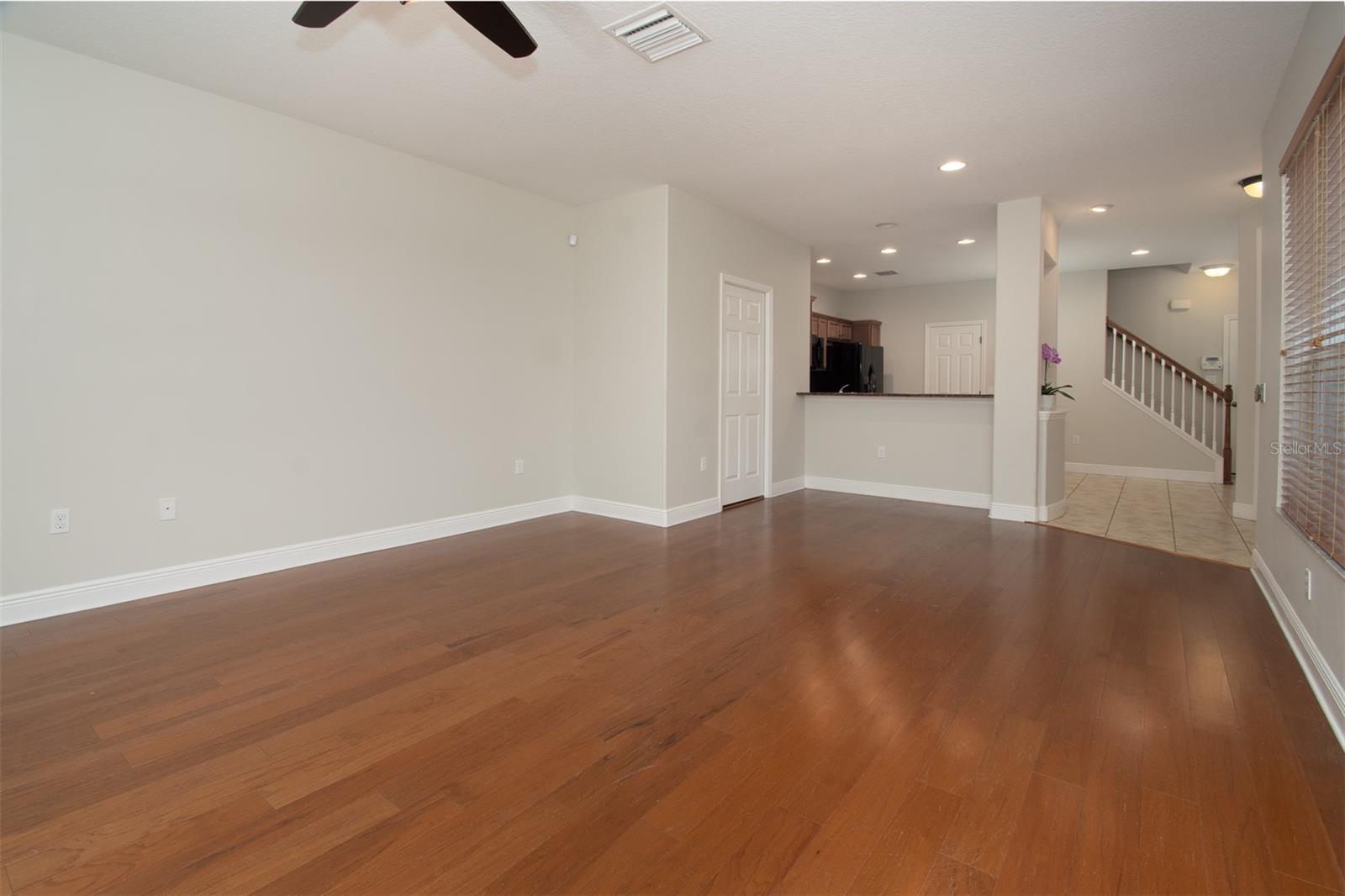 403 HARBOR RIDGE DR — photo 22
