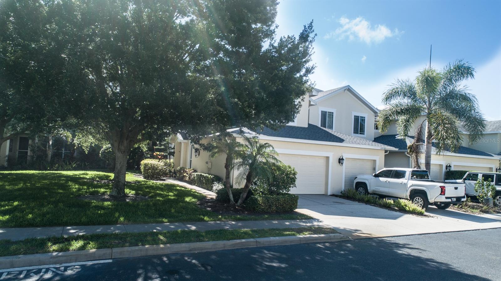 403 HARBOR RIDGE DR — photo 35