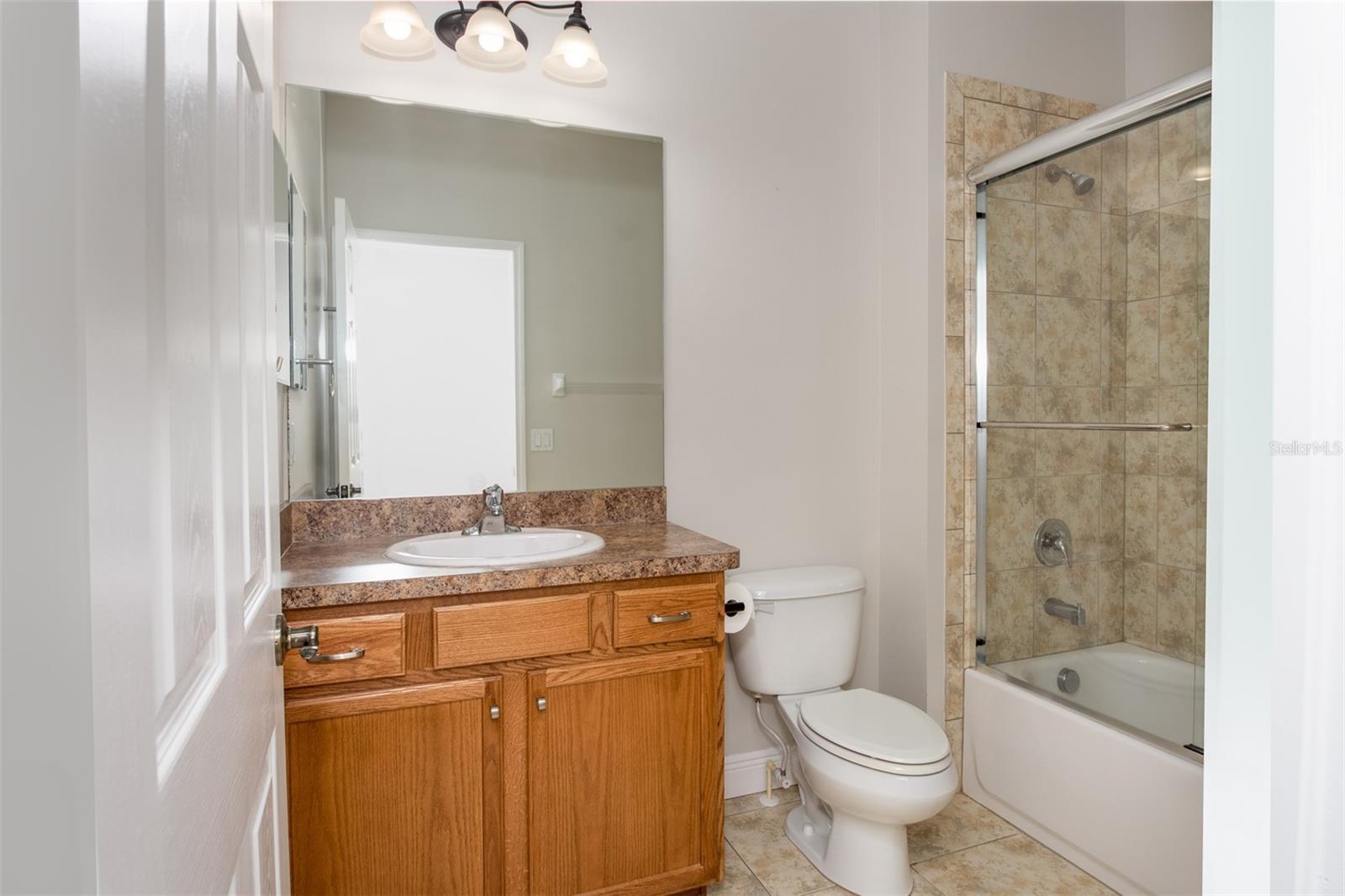 403 HARBOR RIDGE DR — photo 13