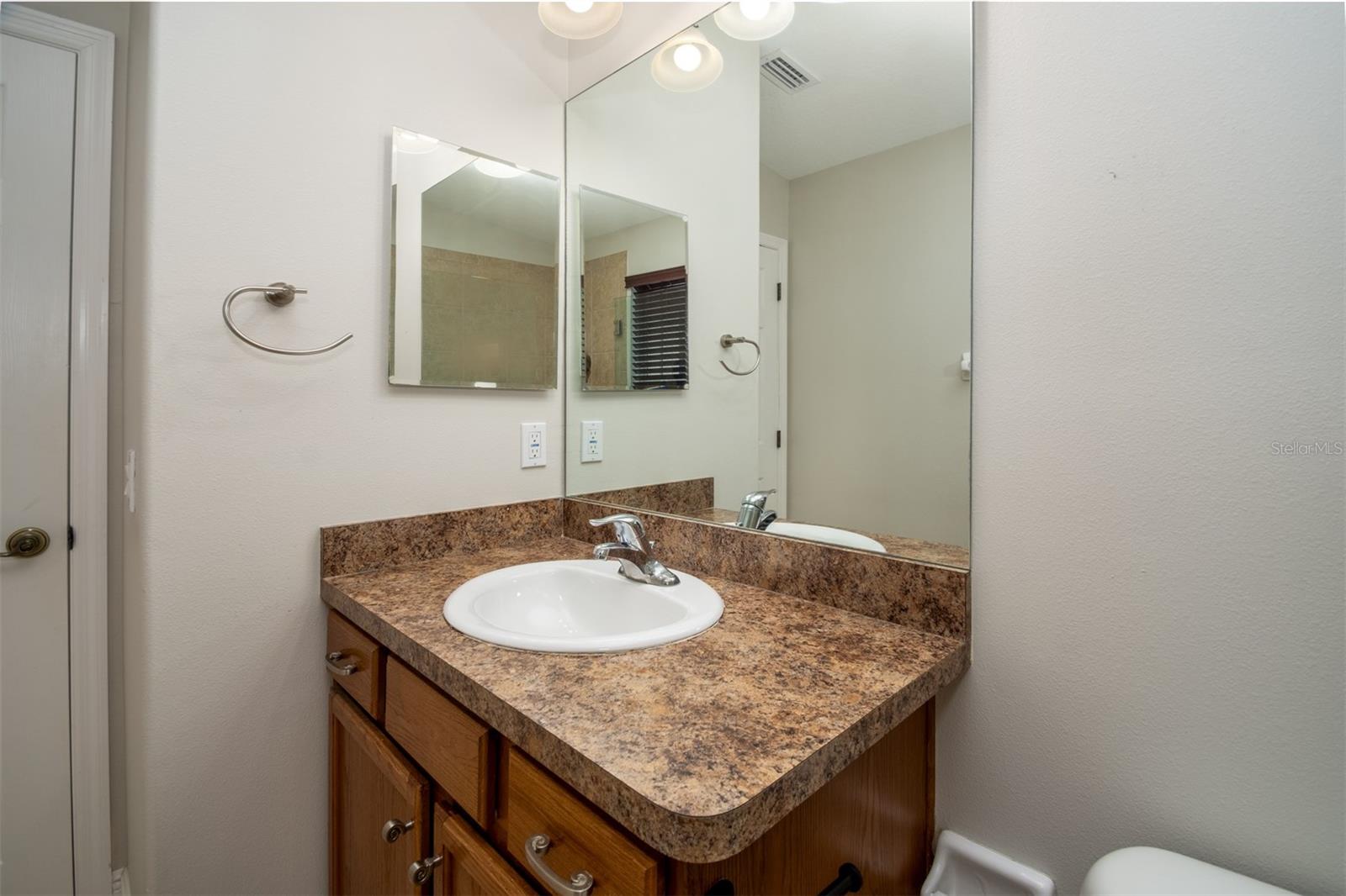 403 HARBOR RIDGE DR — photo 9