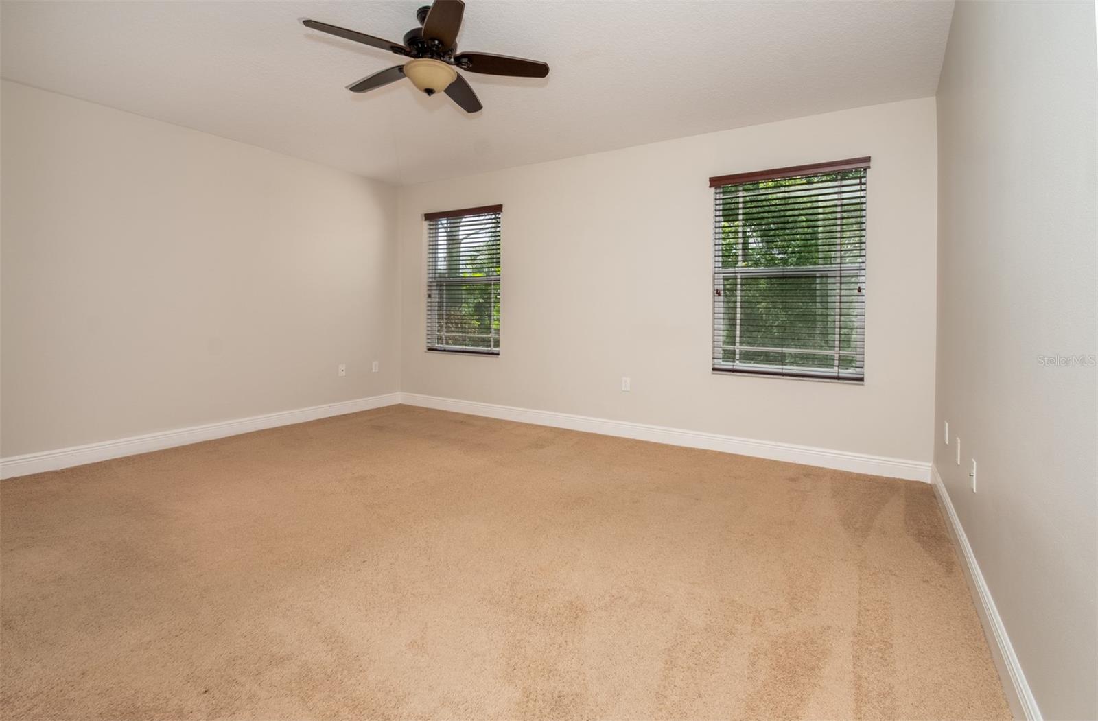 403 HARBOR RIDGE DR — photo 12